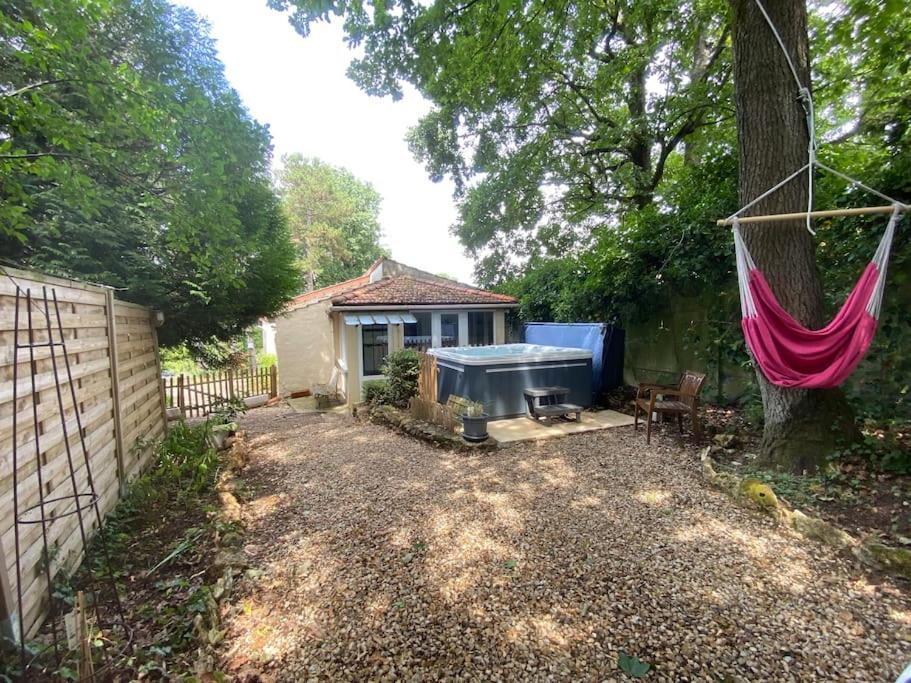 Maison Avec Jardin Et Jacuzzi Proche Polytechnique Palaiseau Luaran gambar