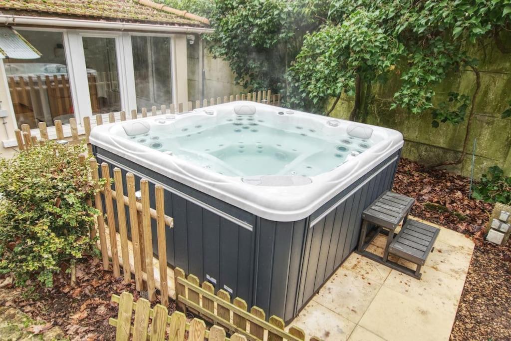 Maison Avec Jardin Et Jacuzzi Proche Polytechnique Palaiseau Luaran gambar